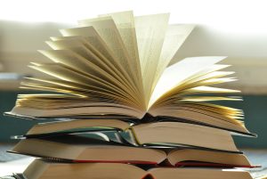 Online education vs tradition education