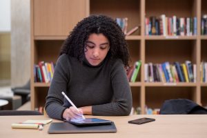 Online Preparation vs. Traditional Class Preparation